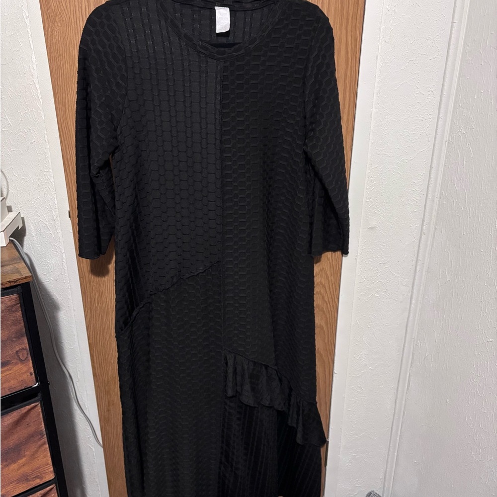 Black Textured Long Dress